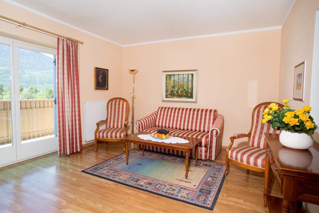 Residence Volkmar Postal / Burgstall Extérieur photo