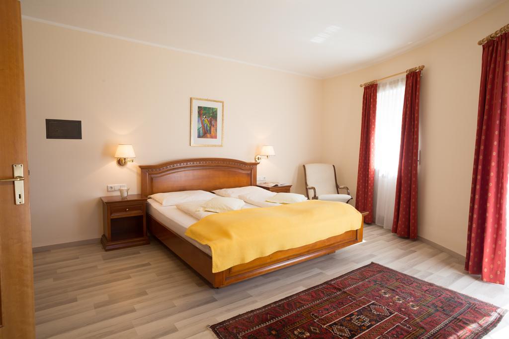 Residence Volkmar Postal / Burgstall Extérieur photo