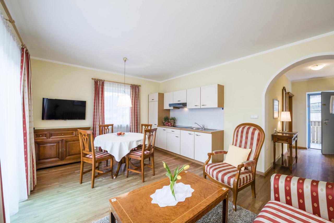 Residence Volkmar Postal / Burgstall Extérieur photo